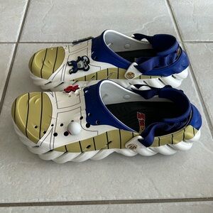 Men’s Crocs Echo Clogs DBZ Vegeta, Sz 12